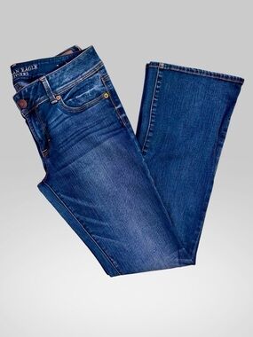 AE Stretch Super Low-Rise Kick Bootcut Jean 10 Long